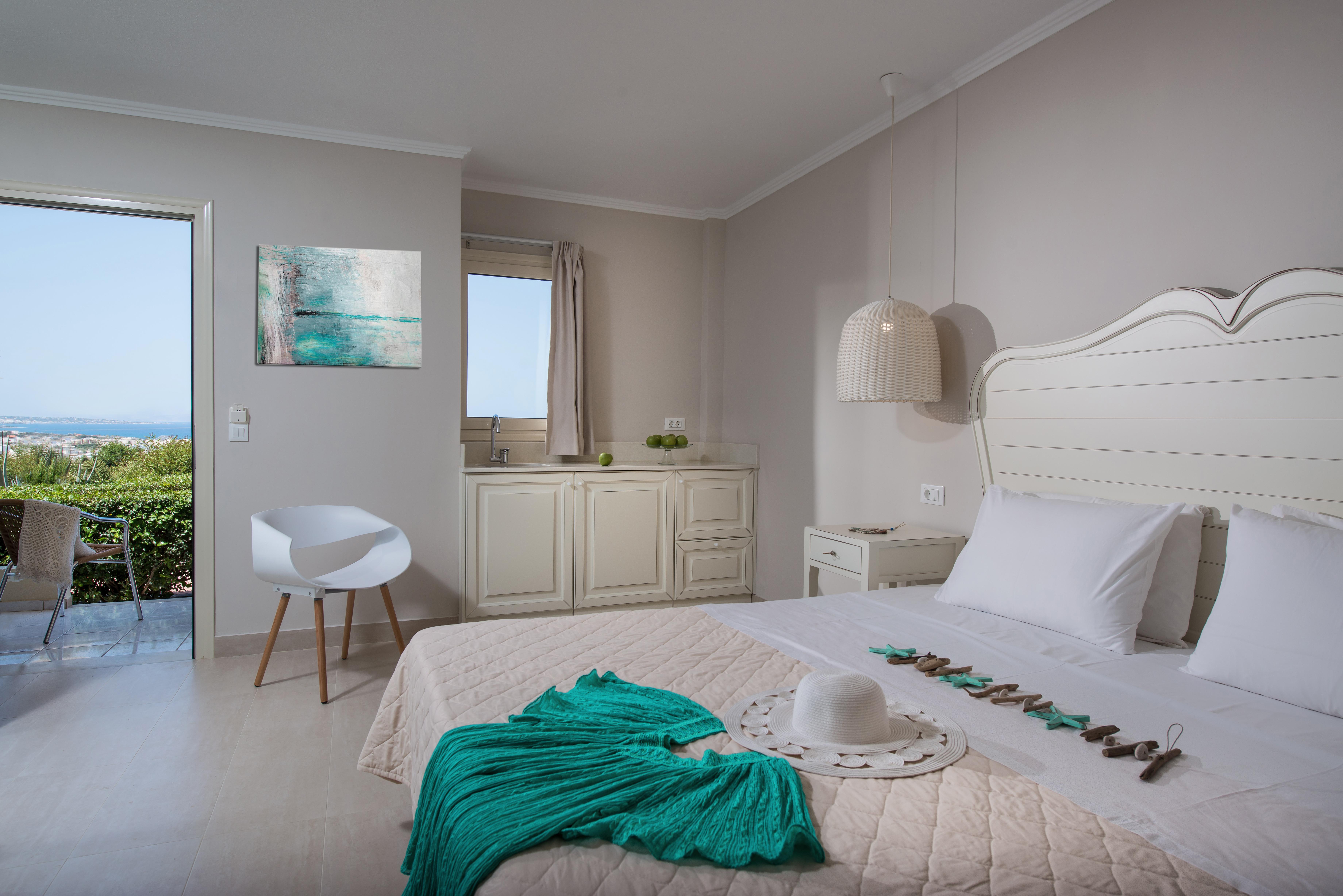 Notos Heights Hotel & Suites Malia Exterior foto