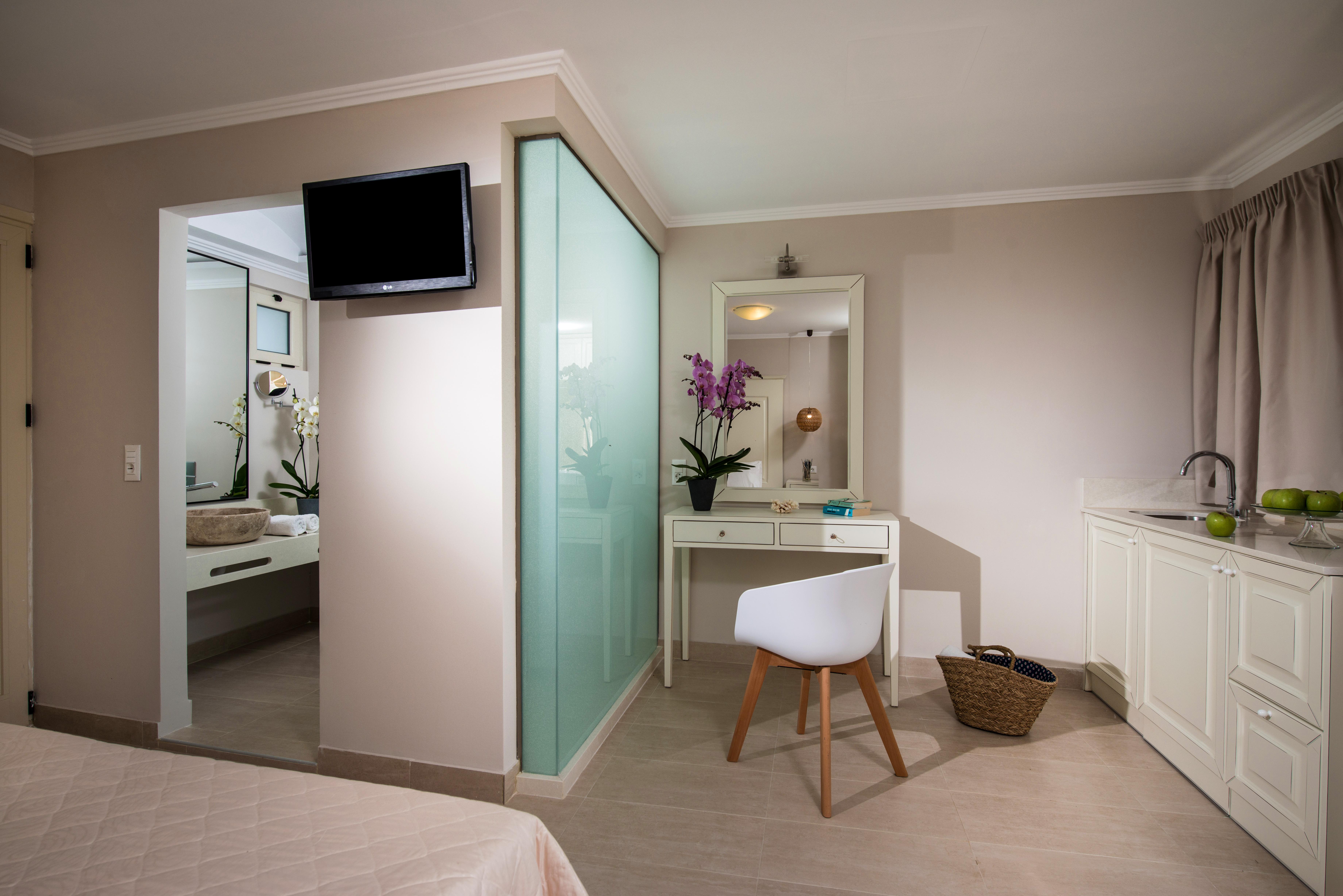 Notos Heights Hotel & Suites Malia Exterior foto