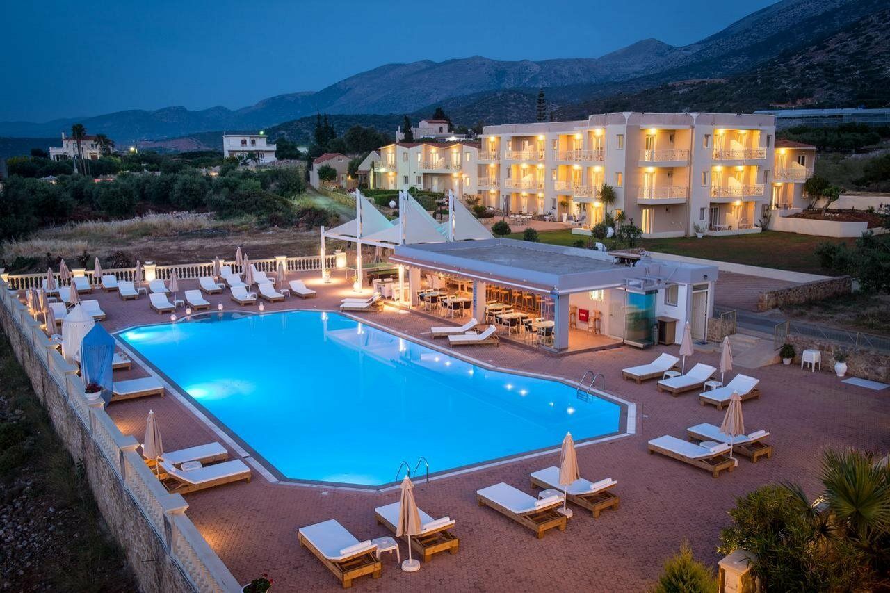 Notos Heights Hotel & Suites Malia Exterior foto